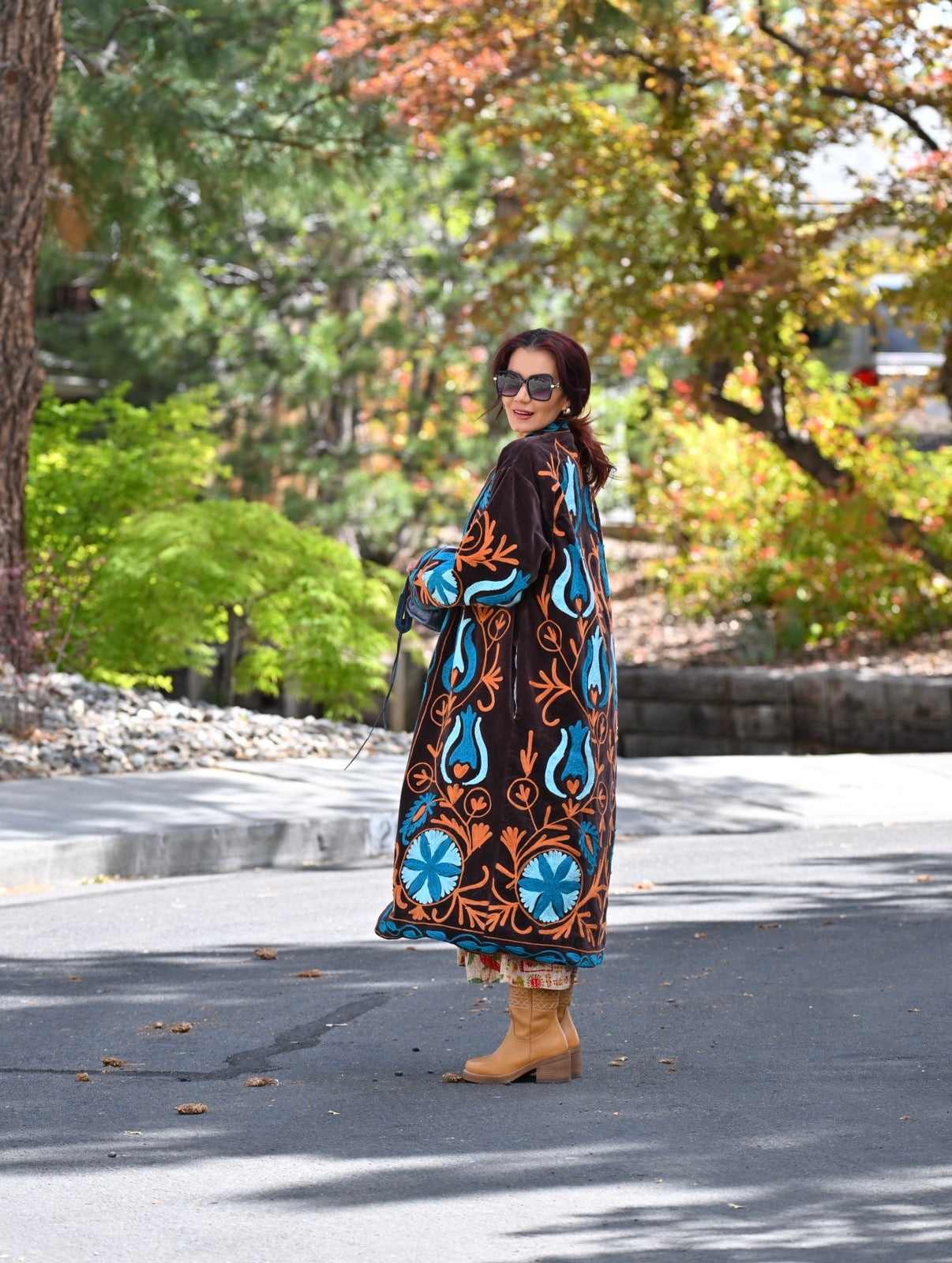 Velvet embroidered coat