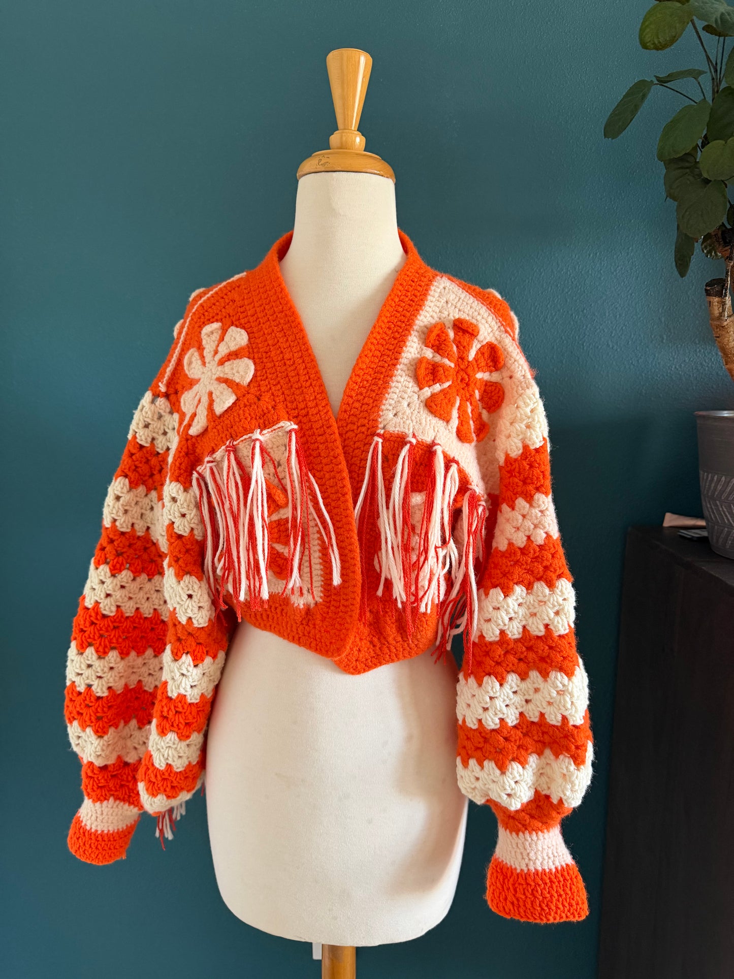 The fringed Daisy cardigan