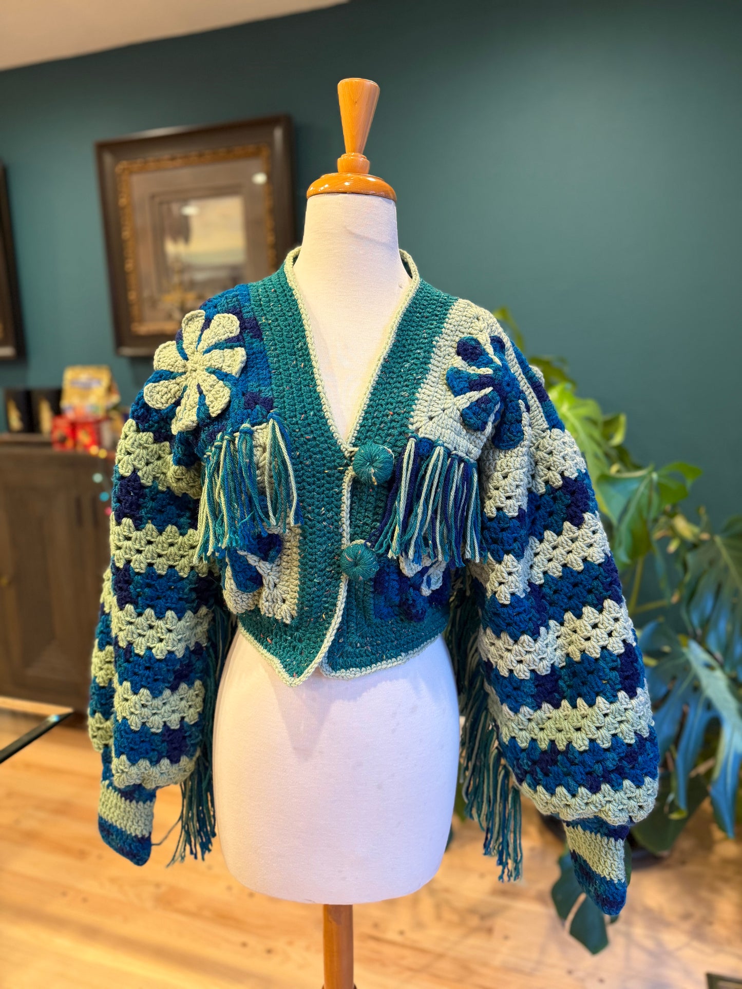 The fringed Daisy cardigan (color request)