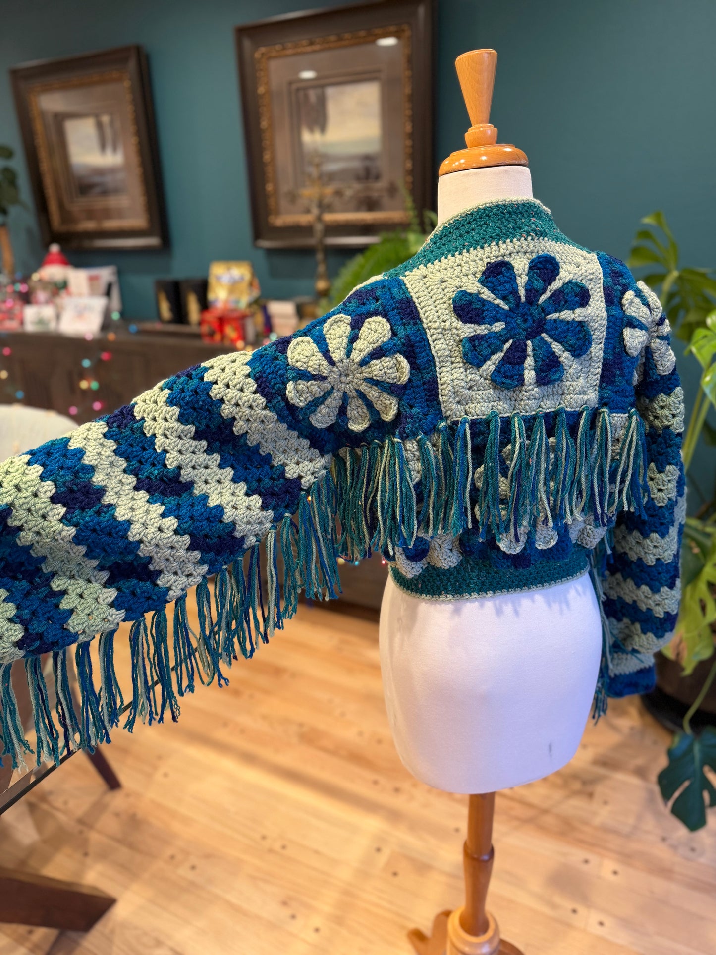 The fringed Daisy cardigan (color request)